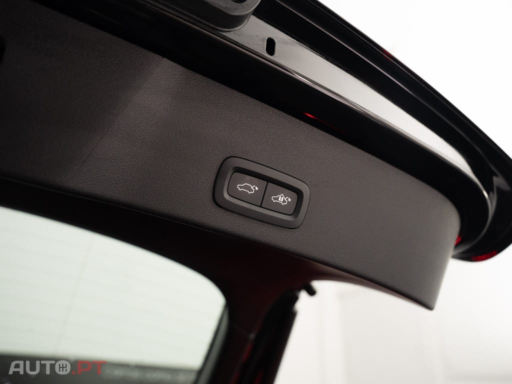 Volvo C40 Recharge Plus
