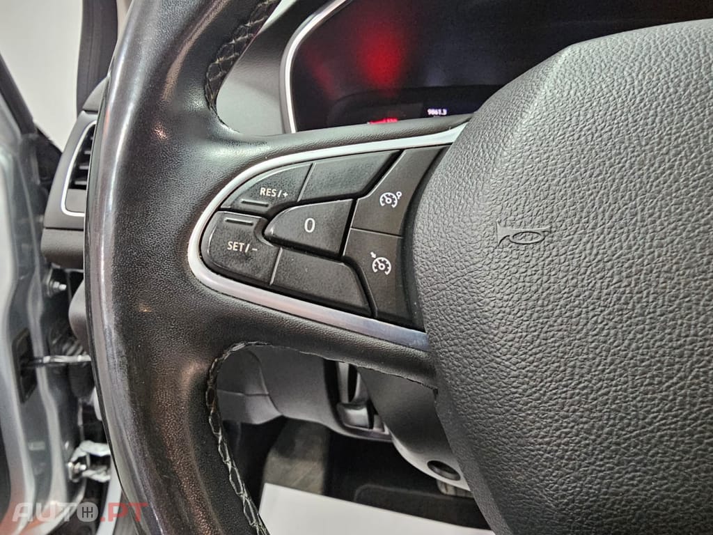 Renault Mégane Sport Tourer 1.5 Blue dCi Intens EDC