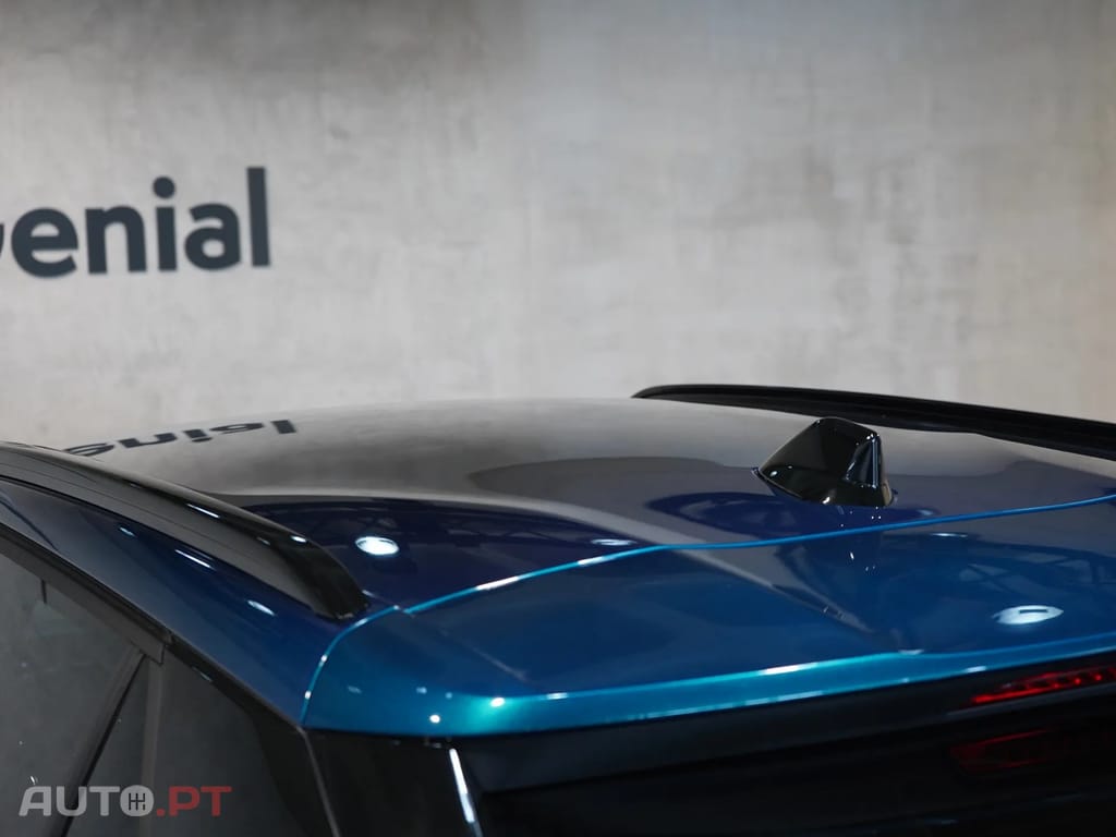 Peugeot 2008 1.2 Hybrid Allure e-DCS6