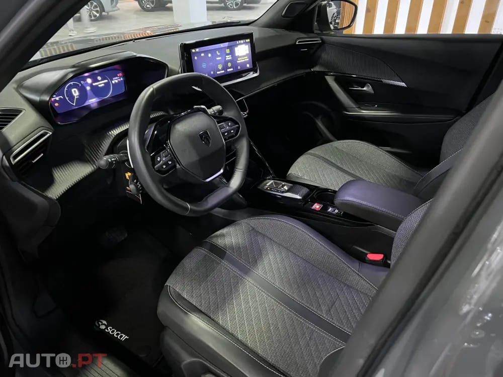 Peugeot E-2008 54 kWh Allure