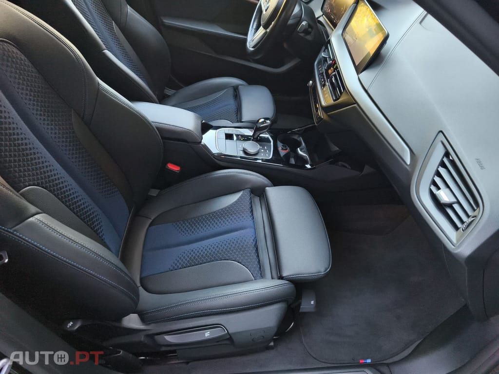 BMW 116 d Pack Desportivo M Auto