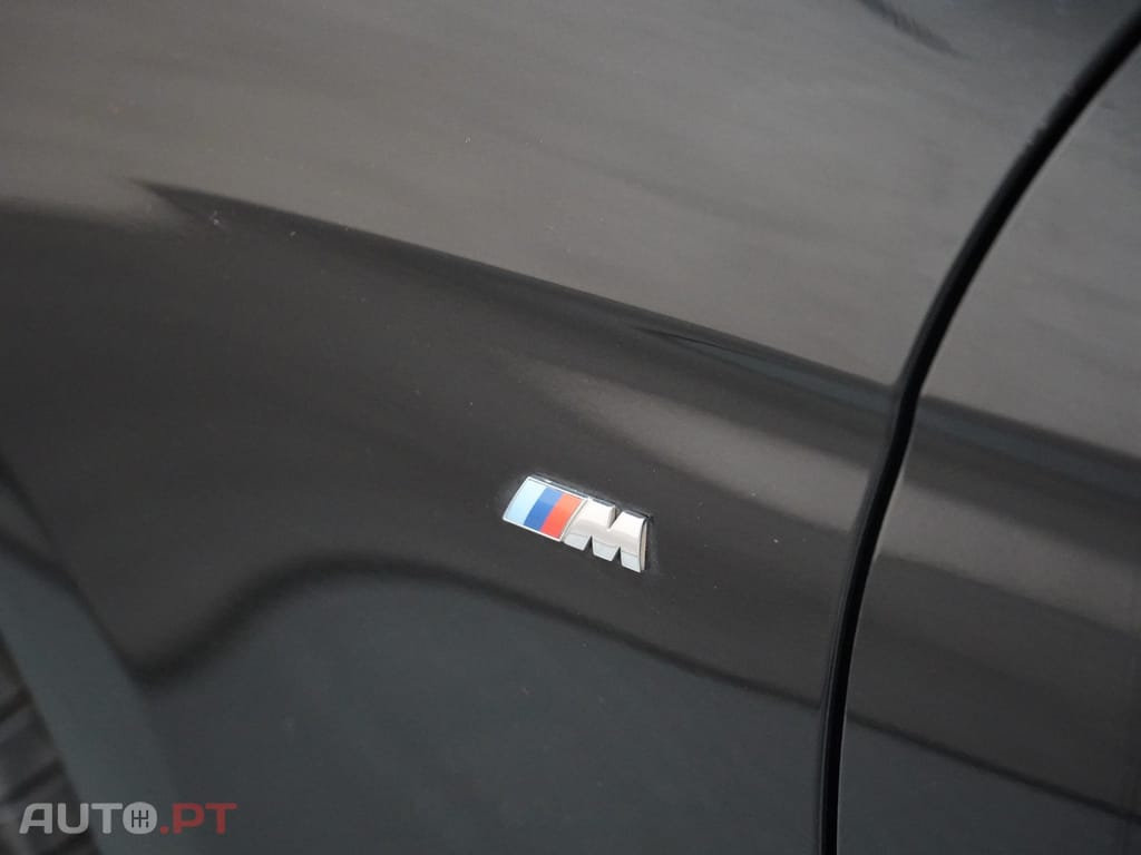 BMW 318 i Touring Pack M Auto