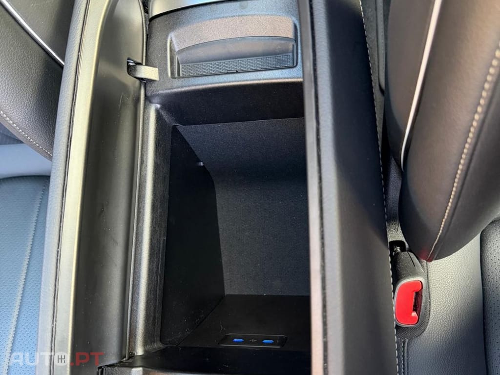 Mercedes-Benz EQE 350+ Electric Art