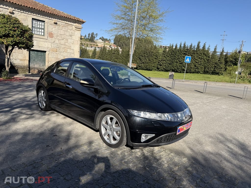 Honda Civic 1.8 Executive
