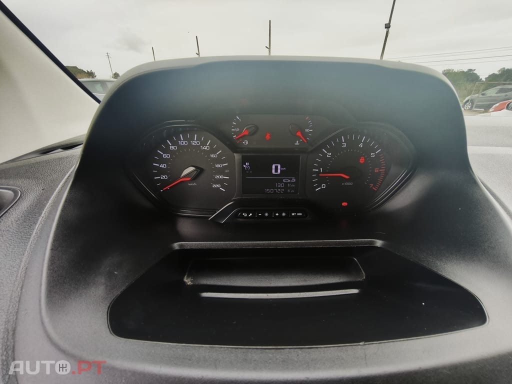 Peugeot Partner 1.5 BlueHDi Pro Standard