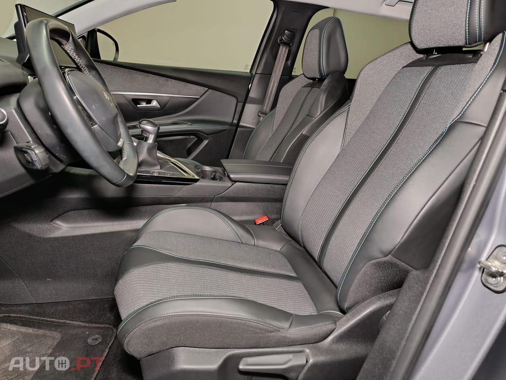 Peugeot 5008 1.5 BlueHDi Allure 7Lug.