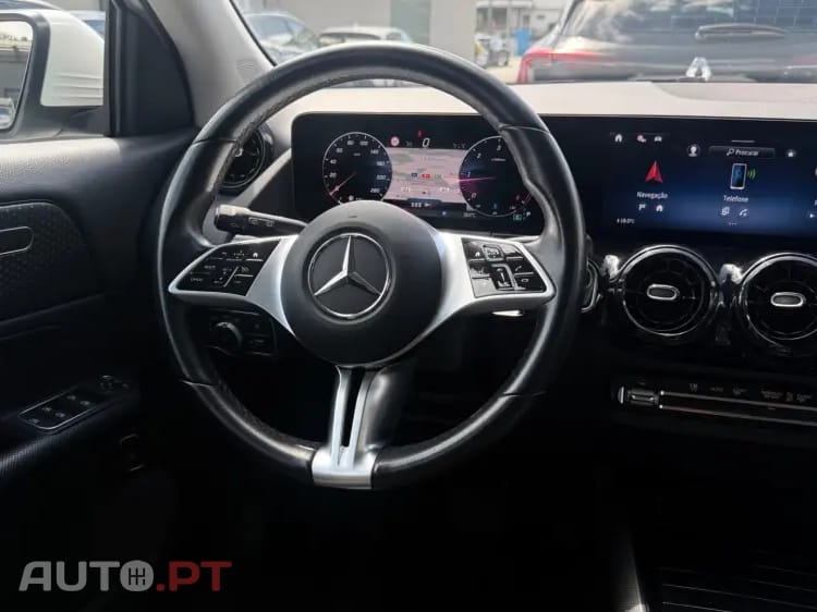 Mercedes-Benz GLA 180 d Style