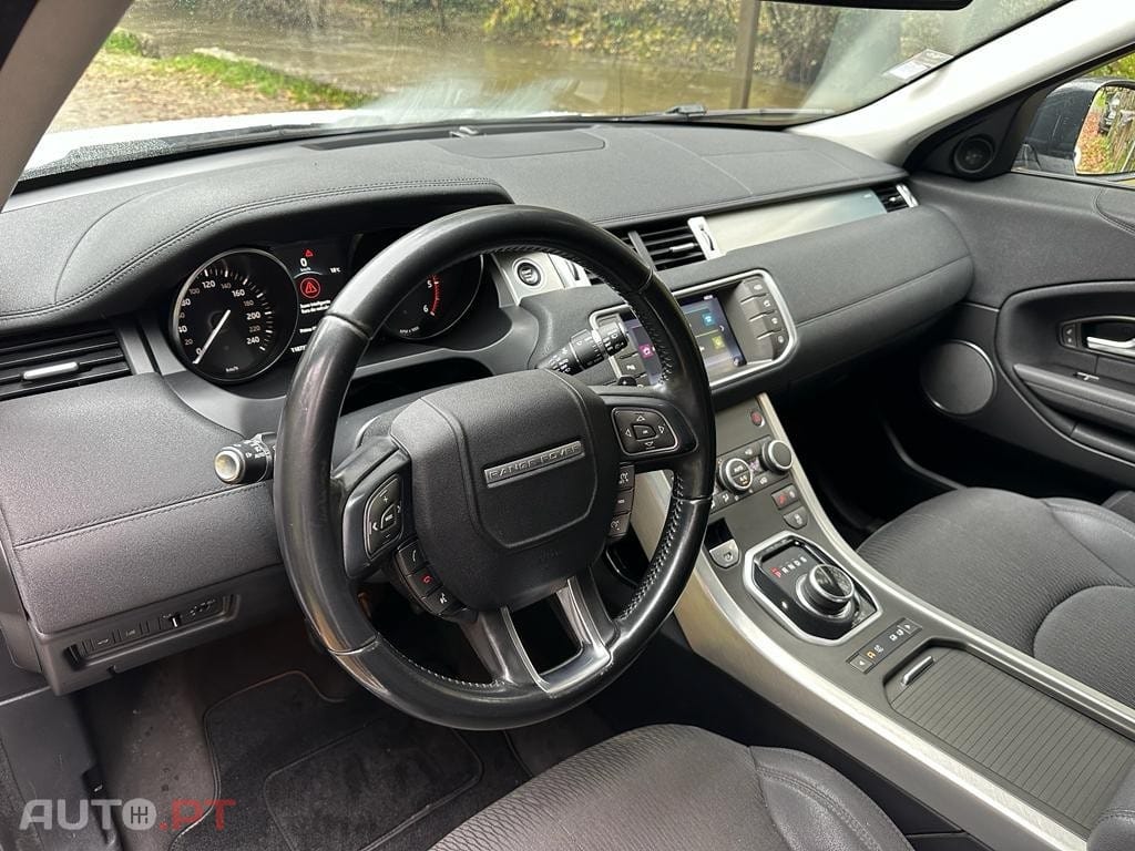 Land Rover Range Rover 2.0 D150 AWD R-Dynamic Auto