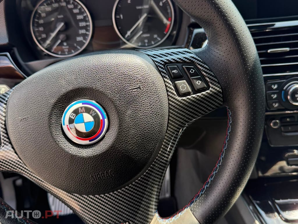 BMW 320 d Auto