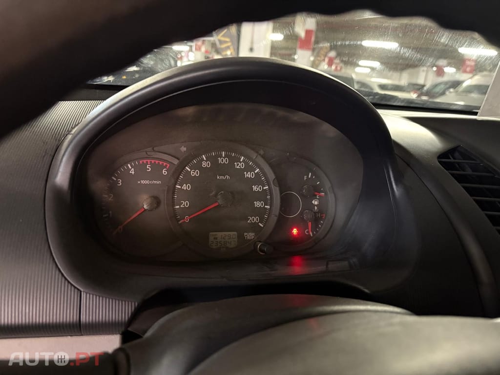 Mitsubishi L200 2.5 DI-D CS Inform AC CC Low Rider 2WD