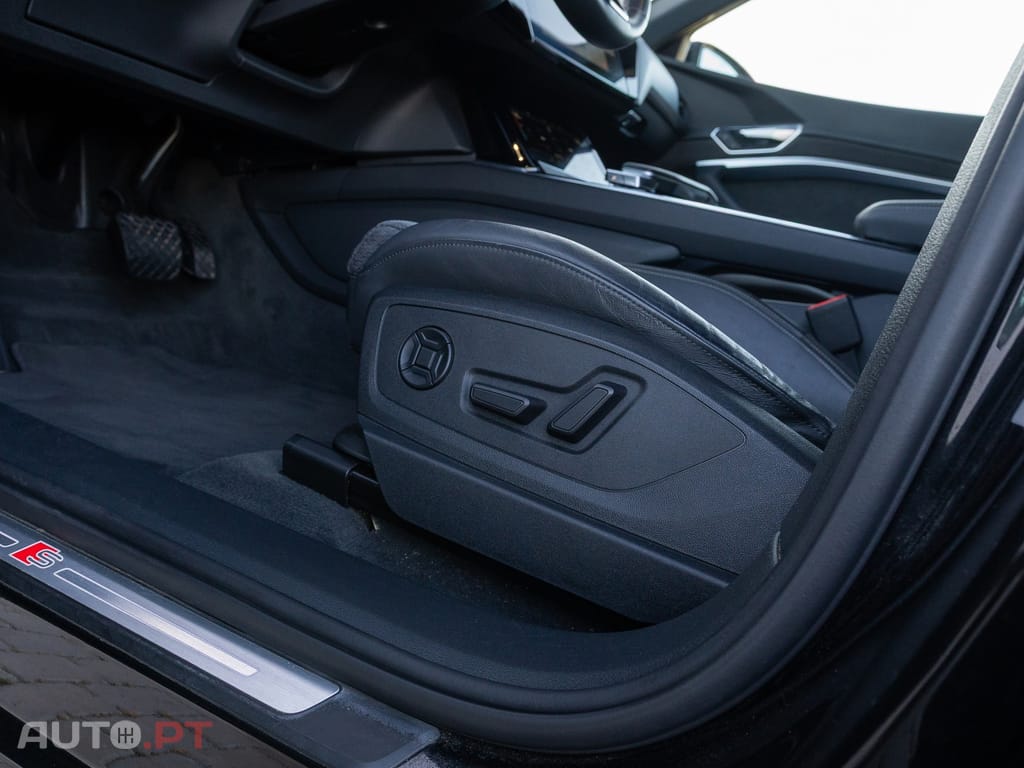 Audi E-Tron 55 quattro S line