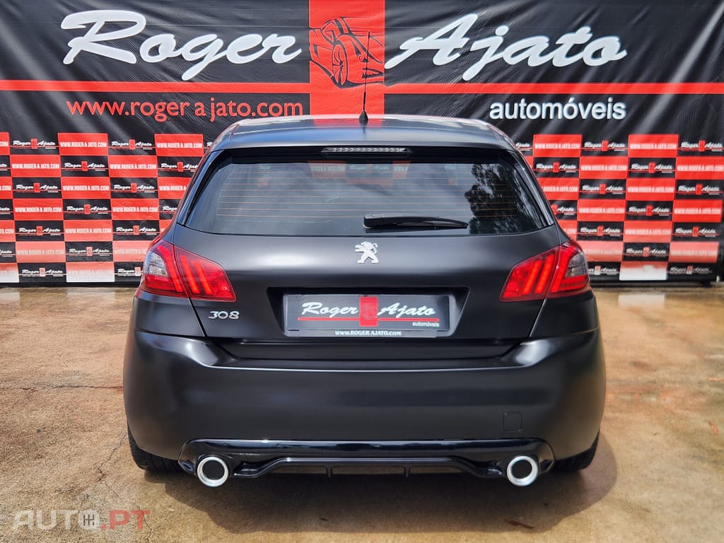 Peugeot 308 1.5 BlueHDi Business Line
