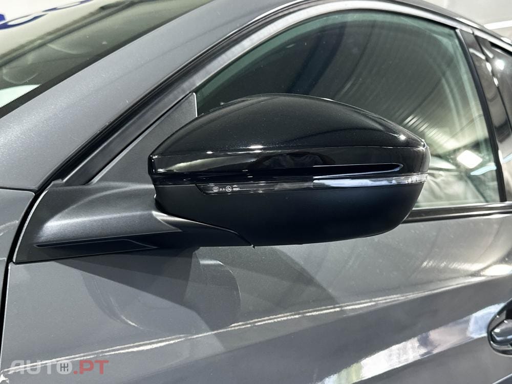 Peugeot E-208 51 kWh GT