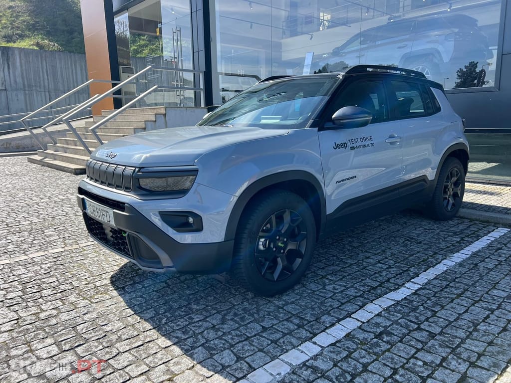 Jeep Avenger 1.2 4xe Hybrid eAWD Upland