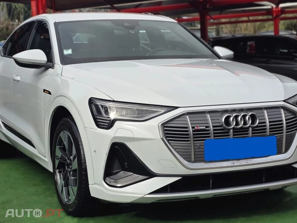 Audi E-Tron 55 quattro S line