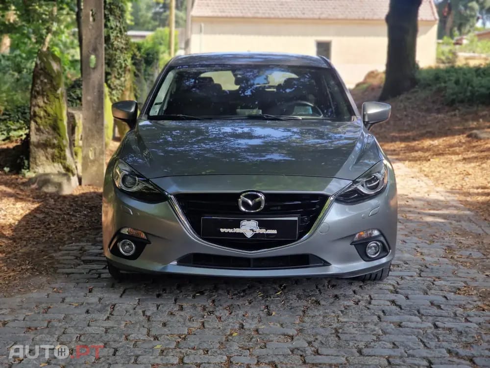 Mazda 3 1.5 Sky-D Excellence Pack Leather Navi