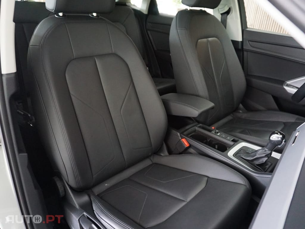Audi Q3 45 TFSIe S tronic