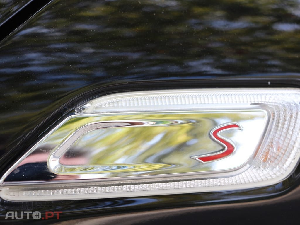 MINI Clubman Cooper SD Auto Desportiva — fotografia 9