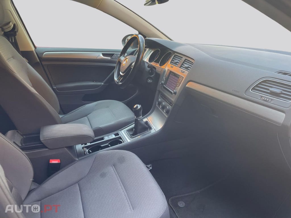 Volkswagen Golf Variant 1.0 TSI CONFORTLINE