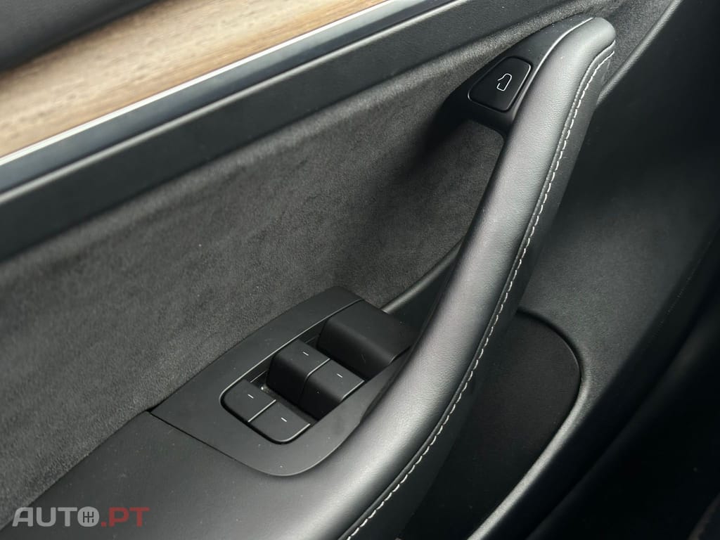 Tesla Model 3 Standard RWD Plus