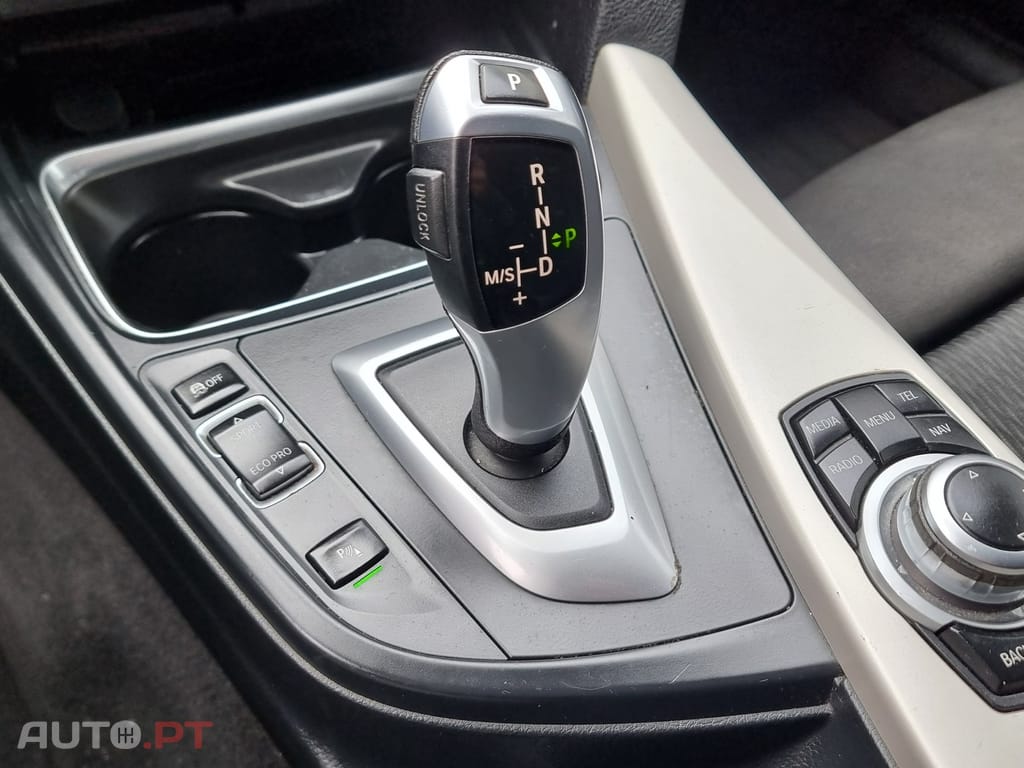 BMW 318 d Touring Auto