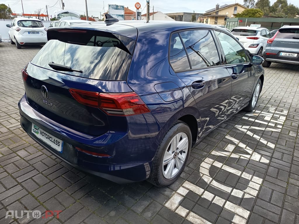 Volkswagen Golf 1.0 TSI Life