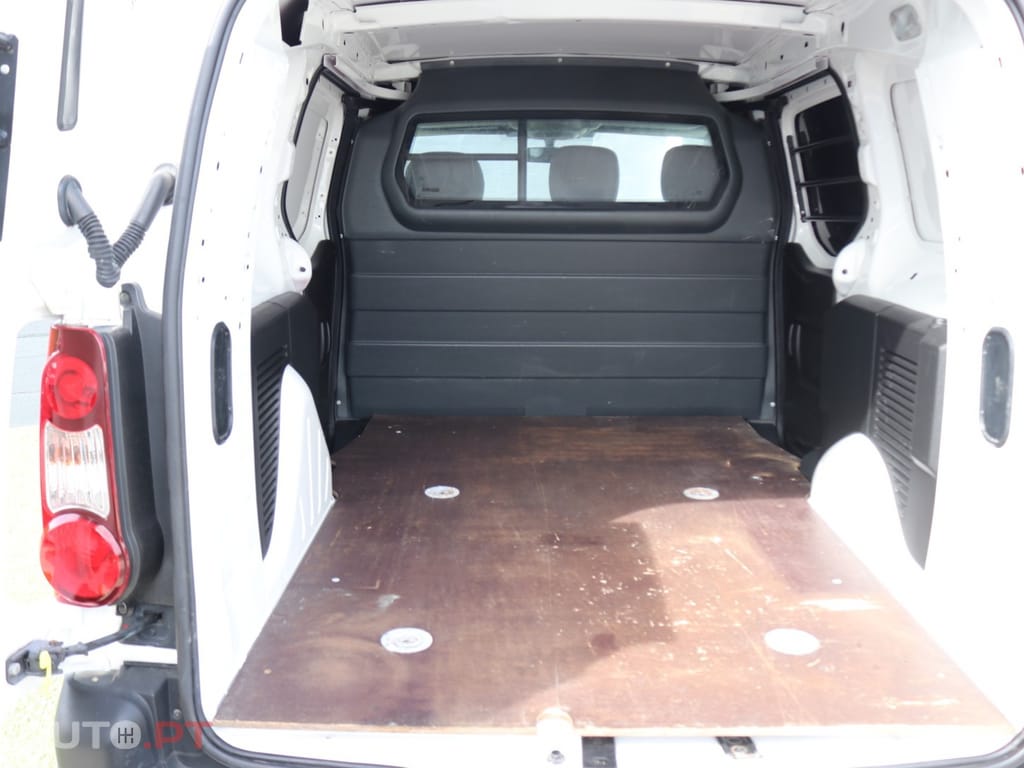Peugeot Partner 1.6 HDi L2 3L Confort