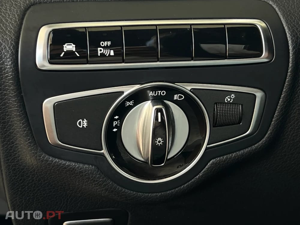 Mercedes-Benz C 300 h Avantgarde+