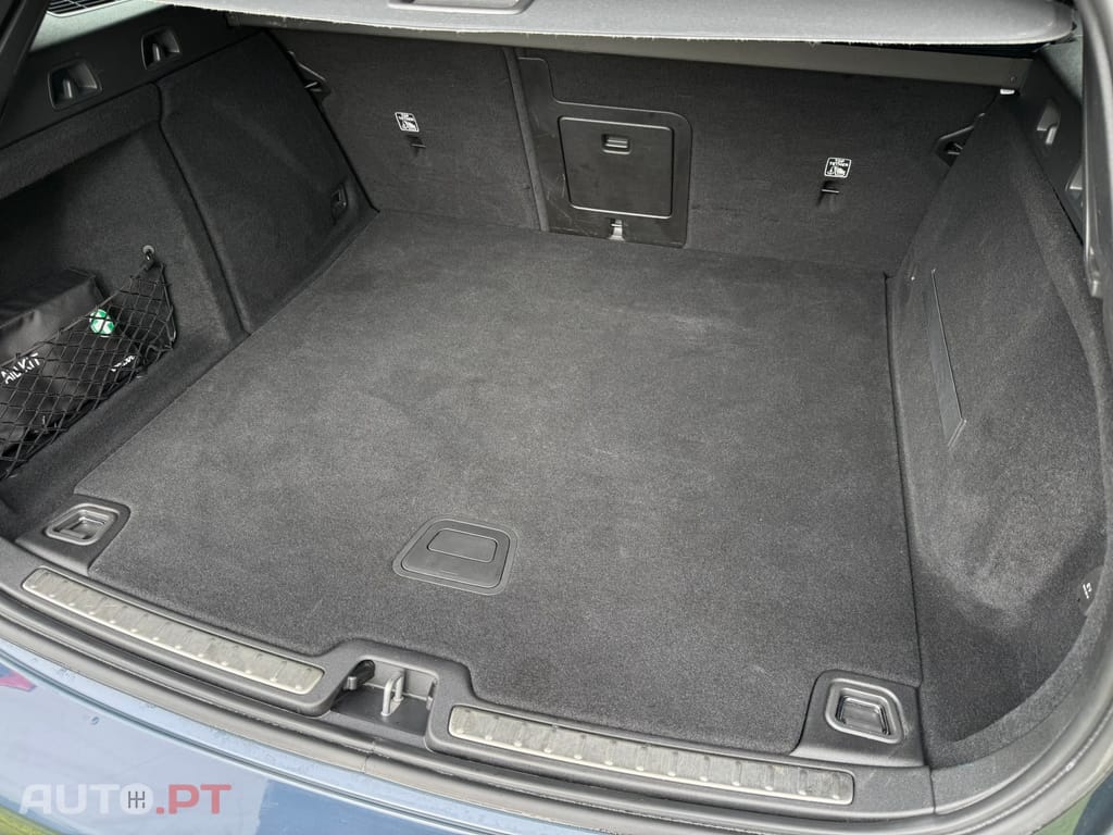 Volvo V60 2.0 D3 R-Design Geartronic