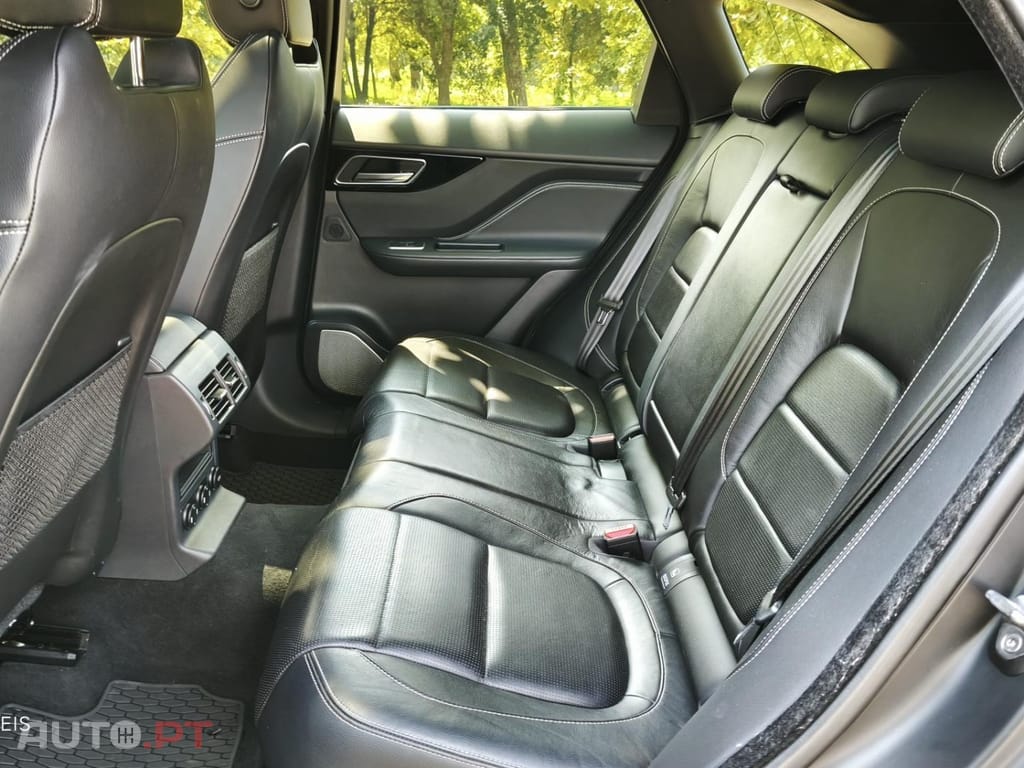 Jaguar F-Pace 2.0 i4D R-Sport Aut.