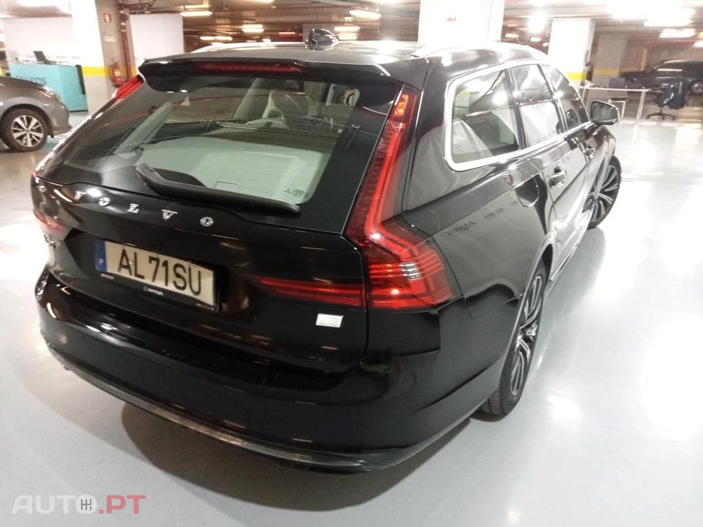 Volvo V90 2.0 T8 PHEV Inscription Expression AWD