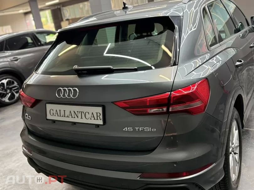 Audi Q3 1.4 TFSIe S-Line