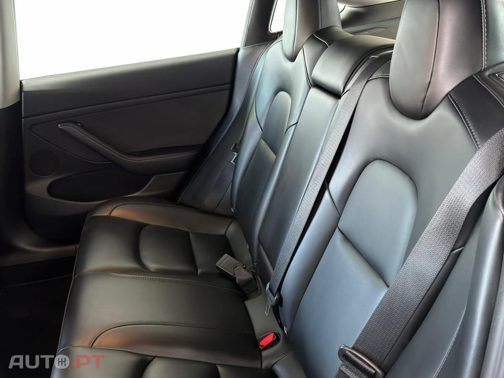 Tesla Model 3 Long Range Tração Traseira