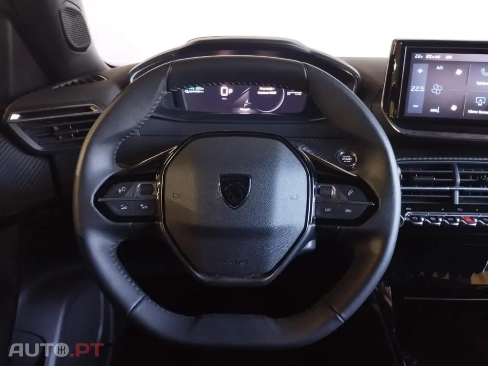 Peugeot E-2008 50 kWh Allure