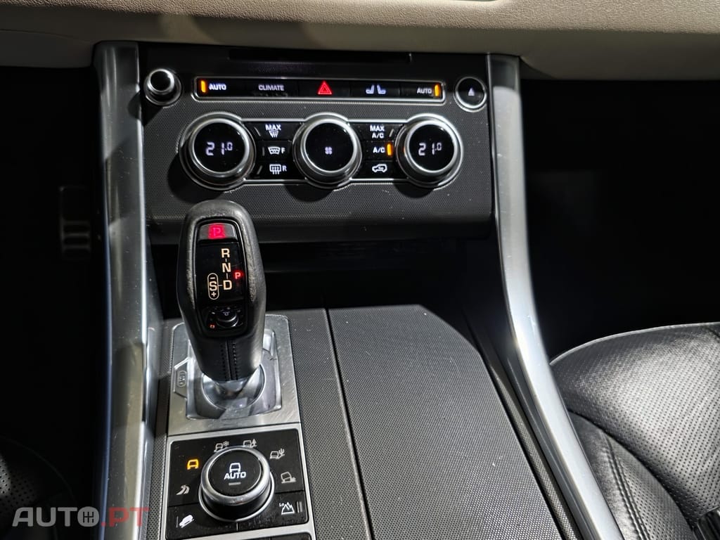 Land Rover Range Rover Sport 4.4 SDV8 HSE