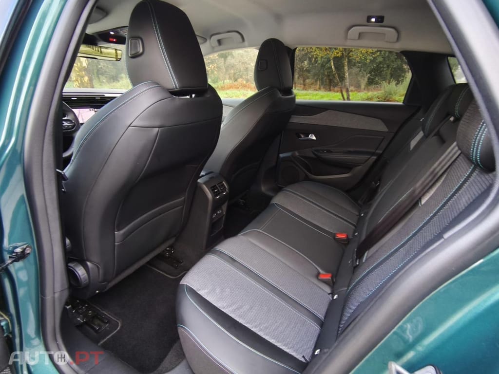 Peugeot 308 1.5 BlueHDi Allure Pack