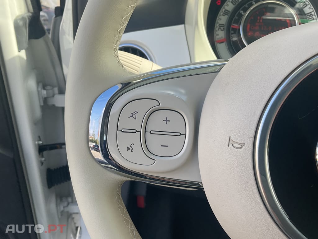 Fiat 500 1.2 Lounge Dualogic