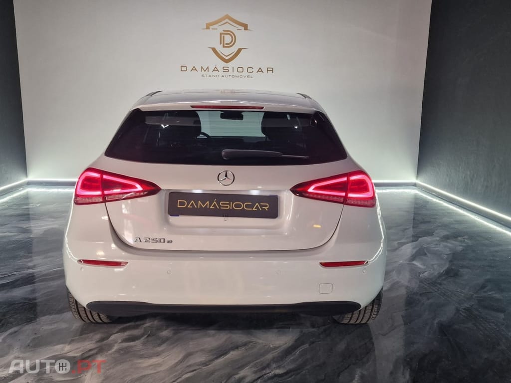 Mercedes-Benz A 250 e 8G-DCT Lim. Special Edition