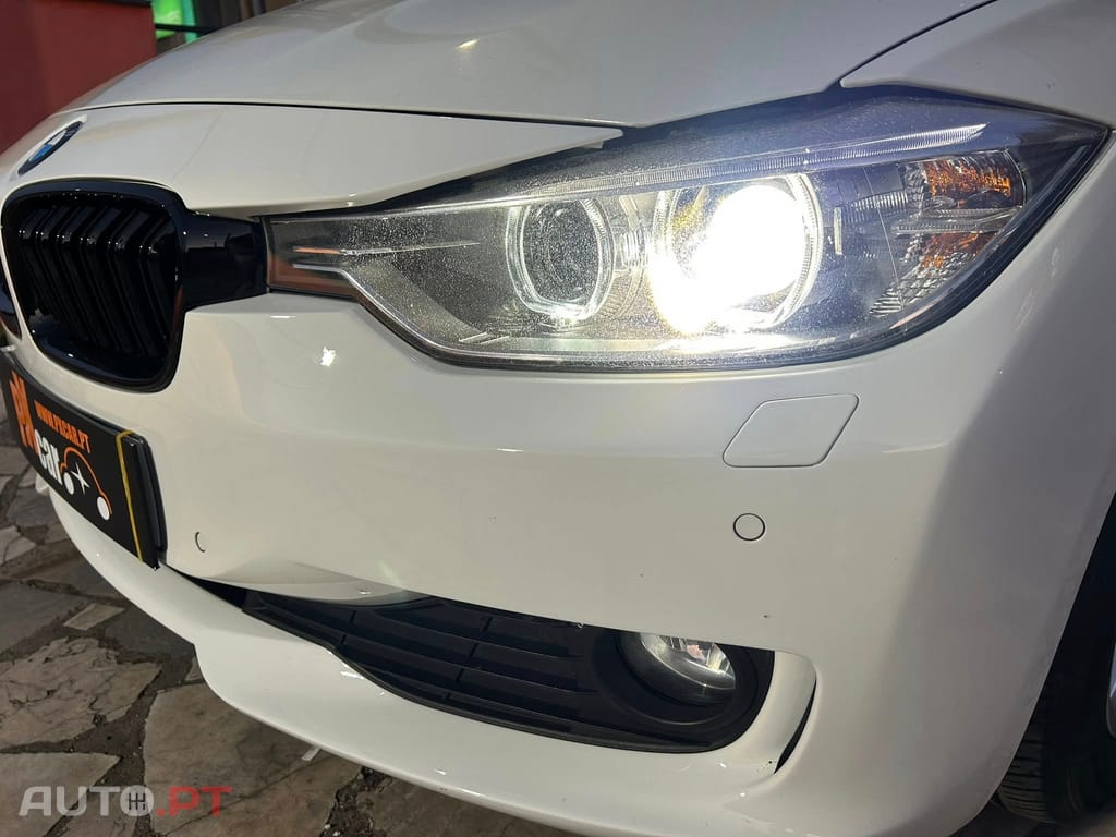 BMW 320 d Line Modern Auto-2013