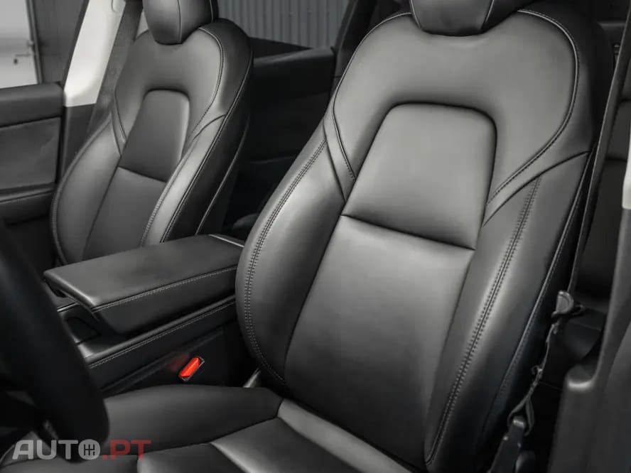 Tesla Model Y Long Range Dual Motor AWD