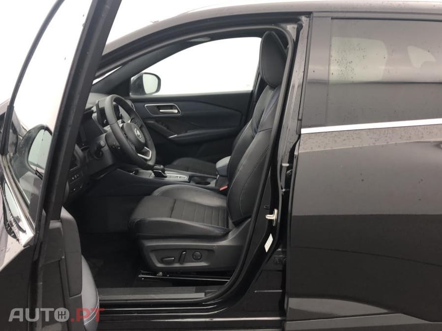 Nissan Qashqai 1.3 Hybrid Xtronic Tekna
