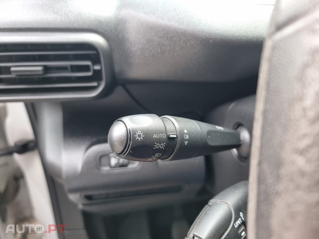 Peugeot Partner 1.6 BlueHDi L1 Premium 3L