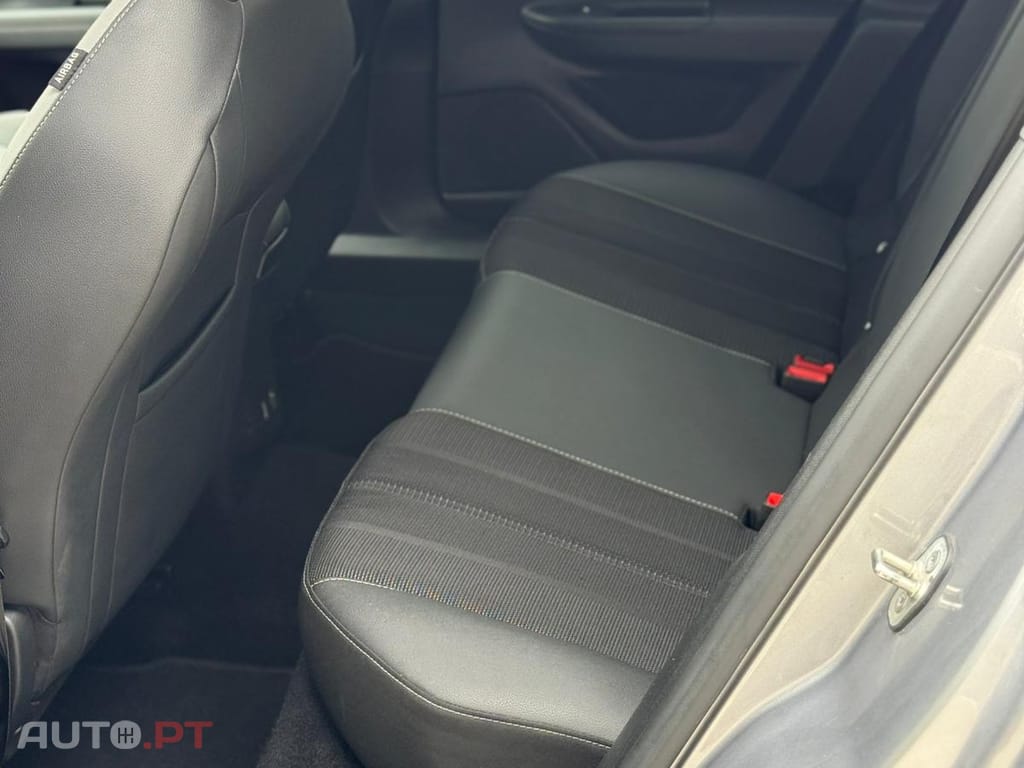 Opel Mokka 1.2 T Elegance AT