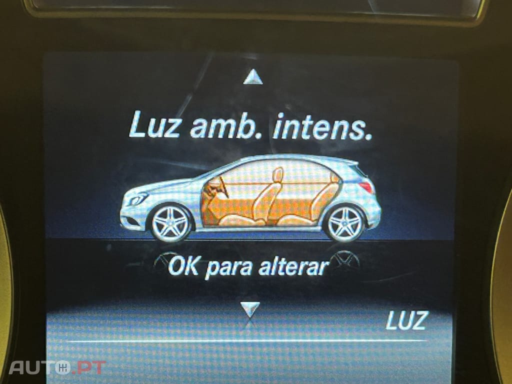 Mercedes-Benz A 180 CDi BlueEfficiency AMG Line