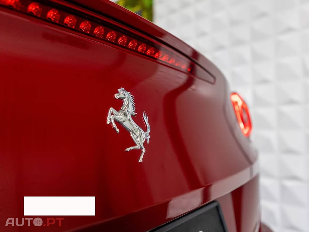 Ferrari California 3.9 V8 T