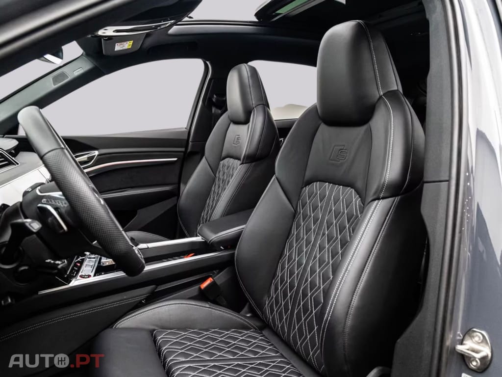 Audi SQ8 E-TRON SPORTBACK I.V.A DEDUTIVEL 