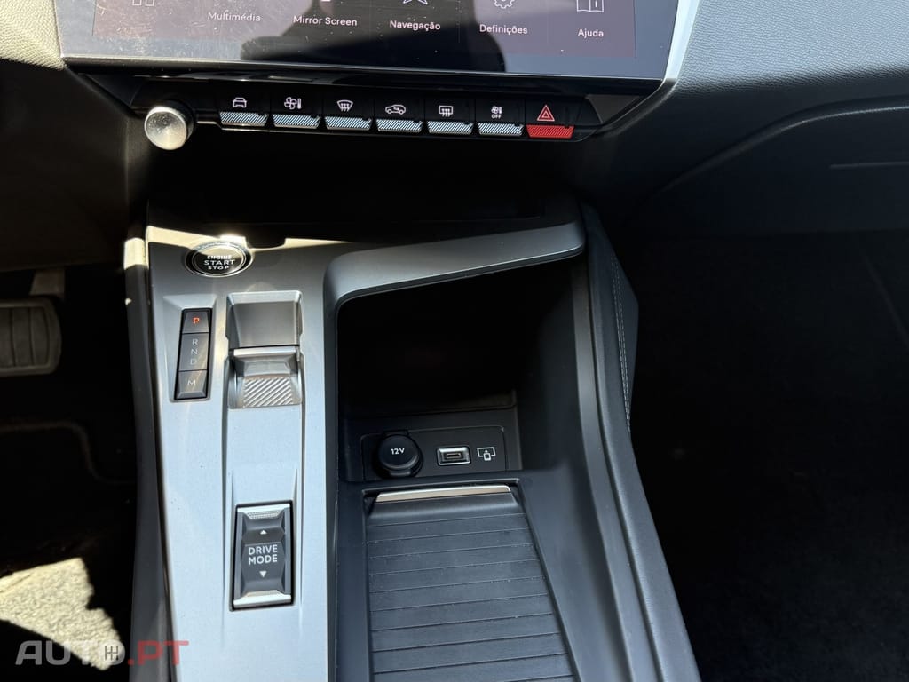 Peugeot 408 1.2 PureTech Allure Pack EAT8