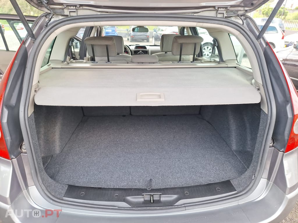 Renault Mégane Break 1.6 Privilège Luxe