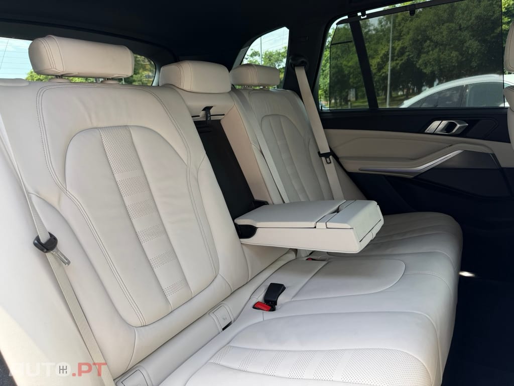 BMW X5 45 e xDrive Pack M