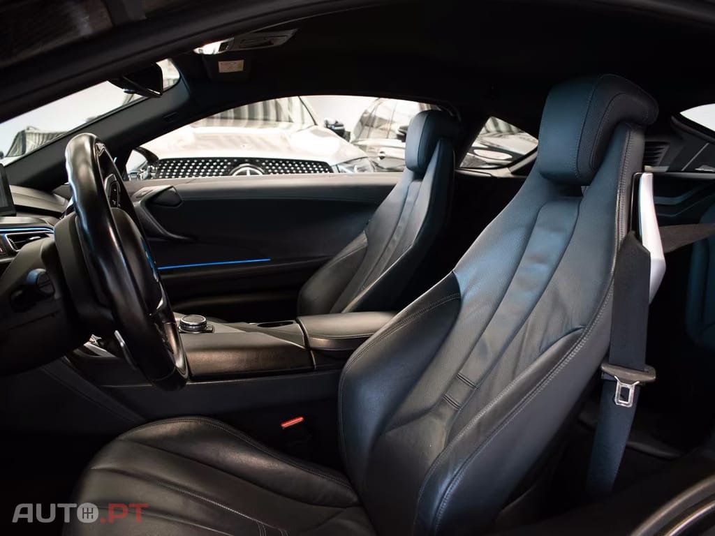 BMW i8 Coupé